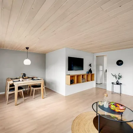 Eino - 150m From The Sea By Interhome Дом отдыха *